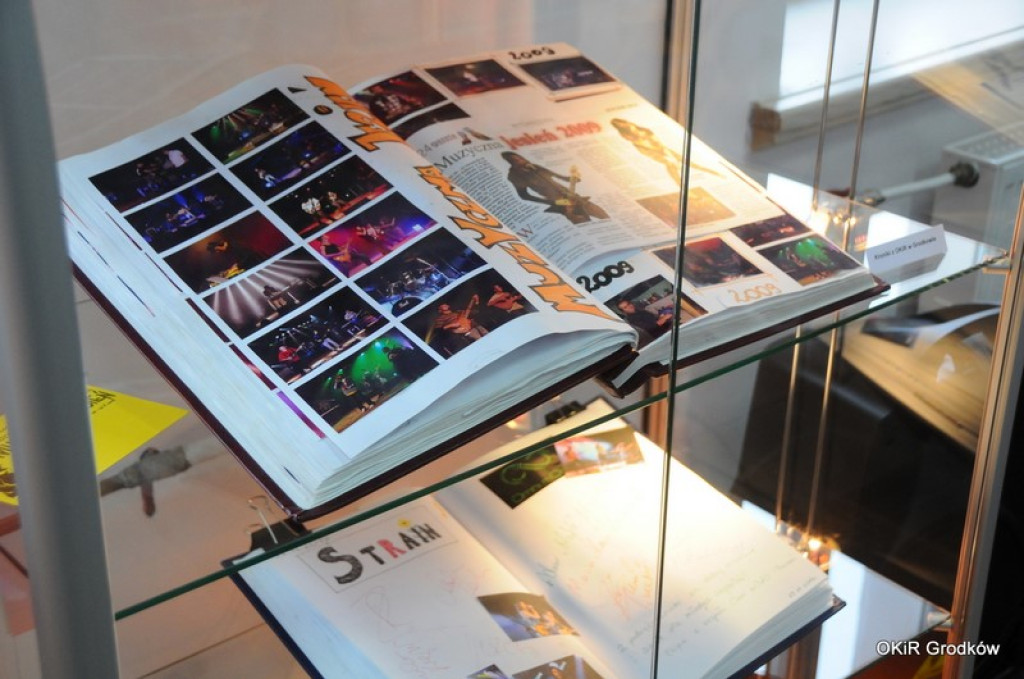 Muzyczna Jesień Grodków 2015 - fotorelacja z wernisażu wystawy