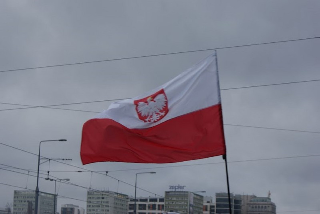 Młodzi patrioci z II LO w Brzegu