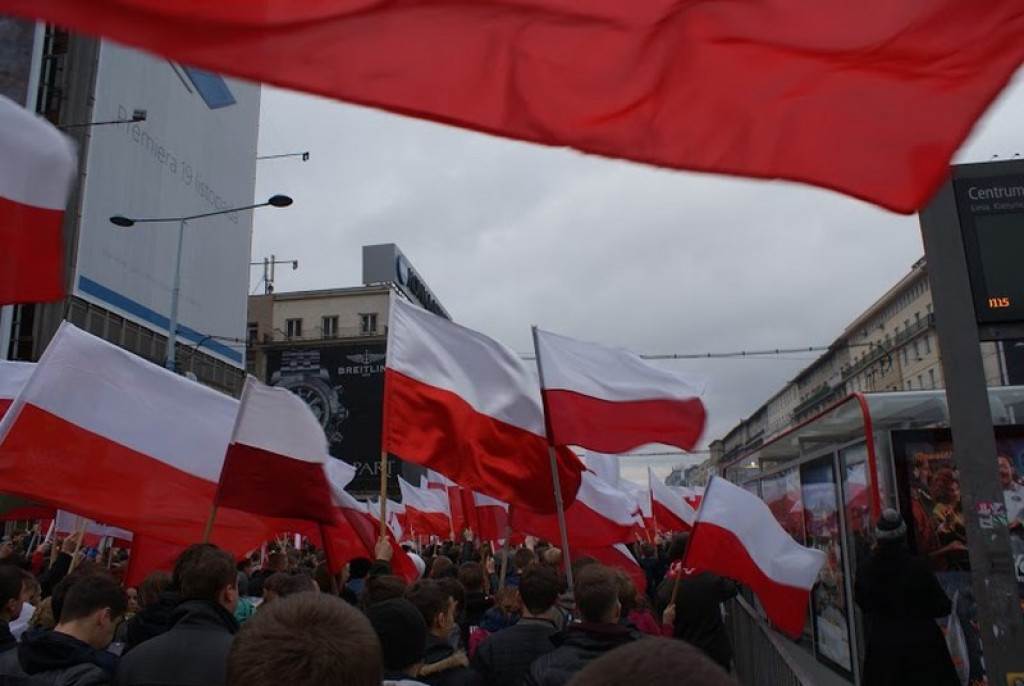 Młodzi patrioci z II LO w Brzegu