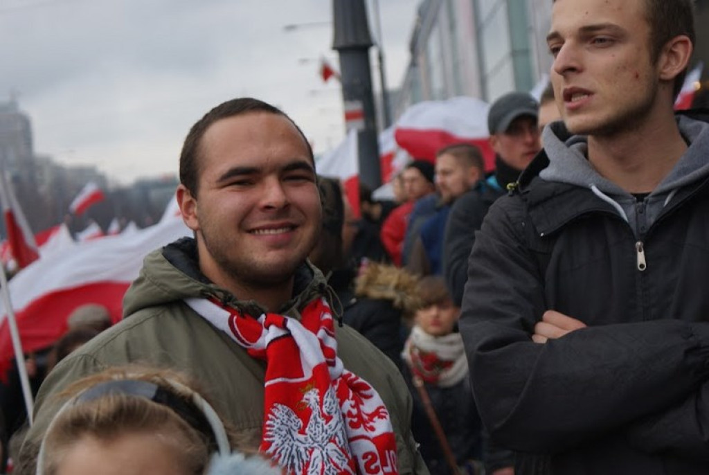 Młodzi patrioci z II LO w Brzegu