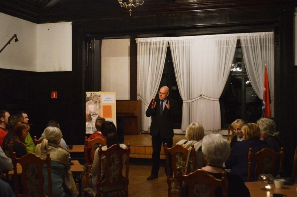 Mistrz polskiego kryminału - Spotkanie z Markiem Krajewskim