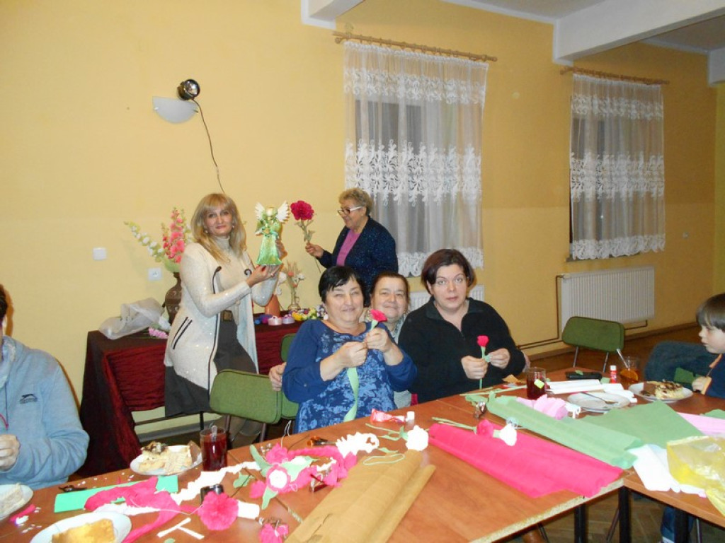 Warsztaty florystyczne we wsi Stroszowice