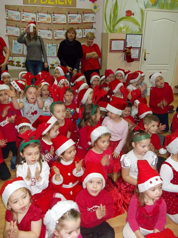 Mikołajkowy zawrót głowy w Przedszkolu Publicznym nr 11 w Brzegu