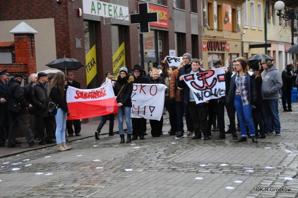 Grodków upamiętnił wprowadzenie stanu wojennego  [zdjęcia]