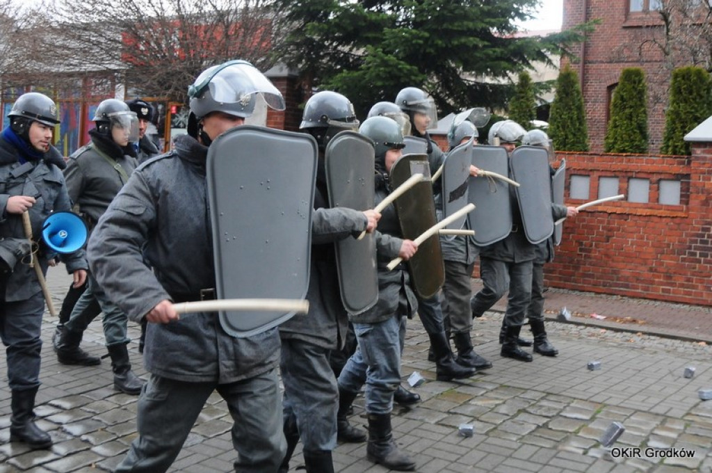 Grodków upamiętnił wprowadzenie stanu wojennego  [zdjęcia]