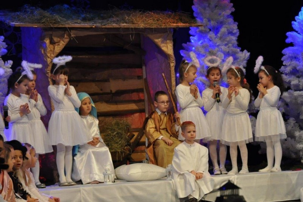 Jasełka w wykonaniu przedszkolaków z 