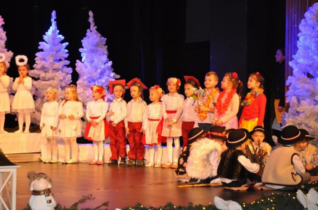Jasełka w wykonaniu przedszkolaków z 