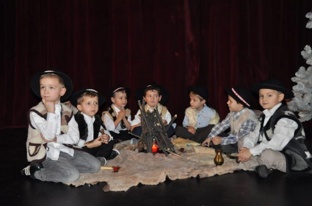 Jasełka w wykonaniu przedszkolaków z 