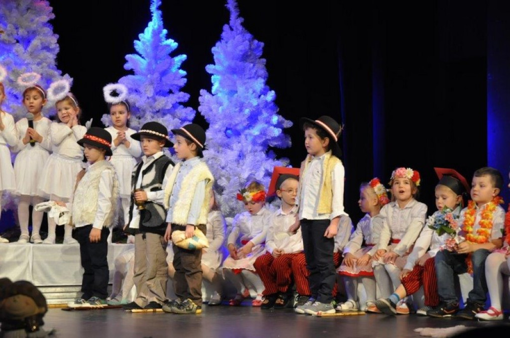 Jasełka w wykonaniu przedszkolaków z 