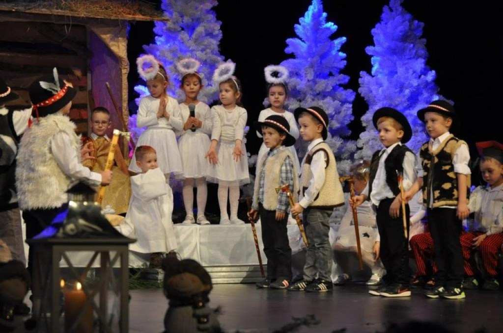 Jasełka w wykonaniu przedszkolaków z 