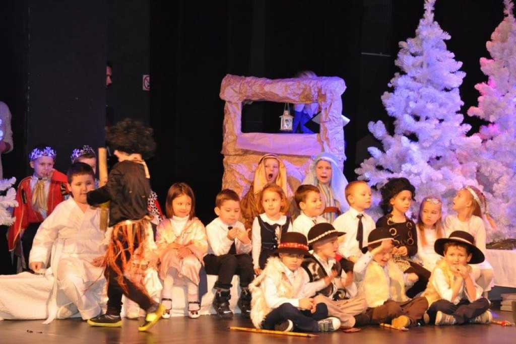 Jasełka w wykonaniu przedszkolaków z 