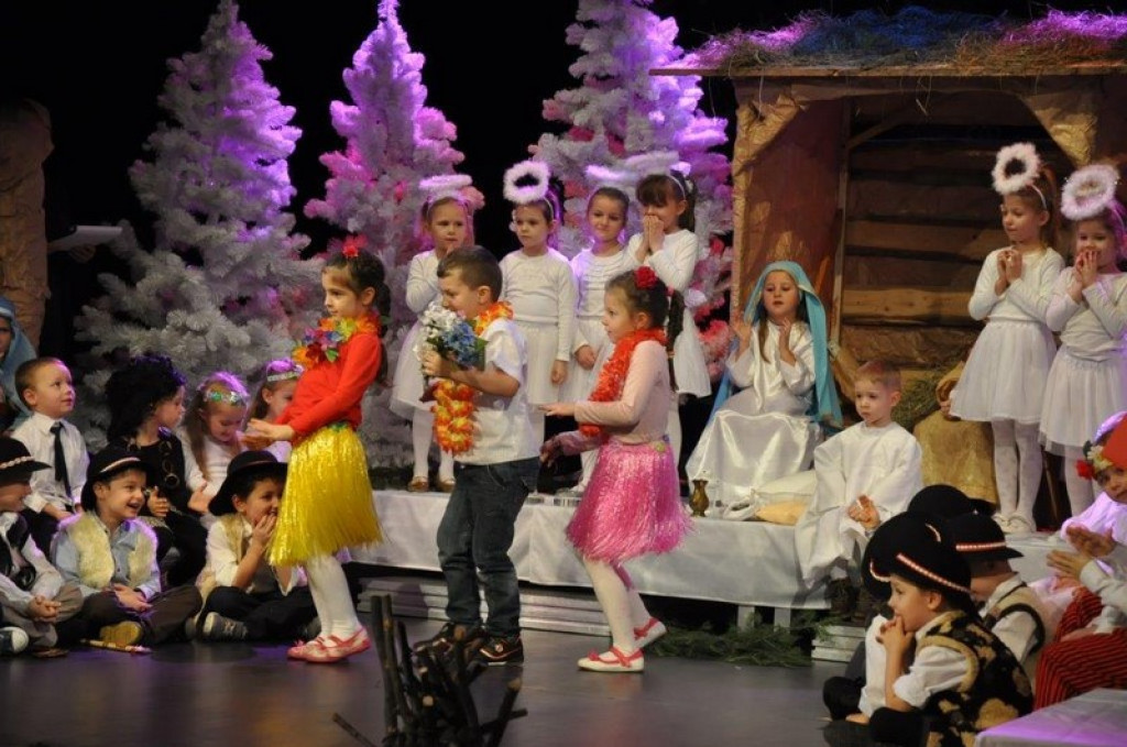 Jasełka w wykonaniu przedszkolaków z 