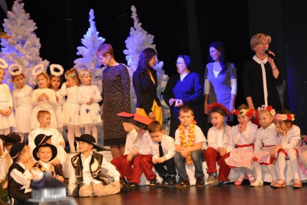 Jasełka w wykonaniu przedszkolaków z 