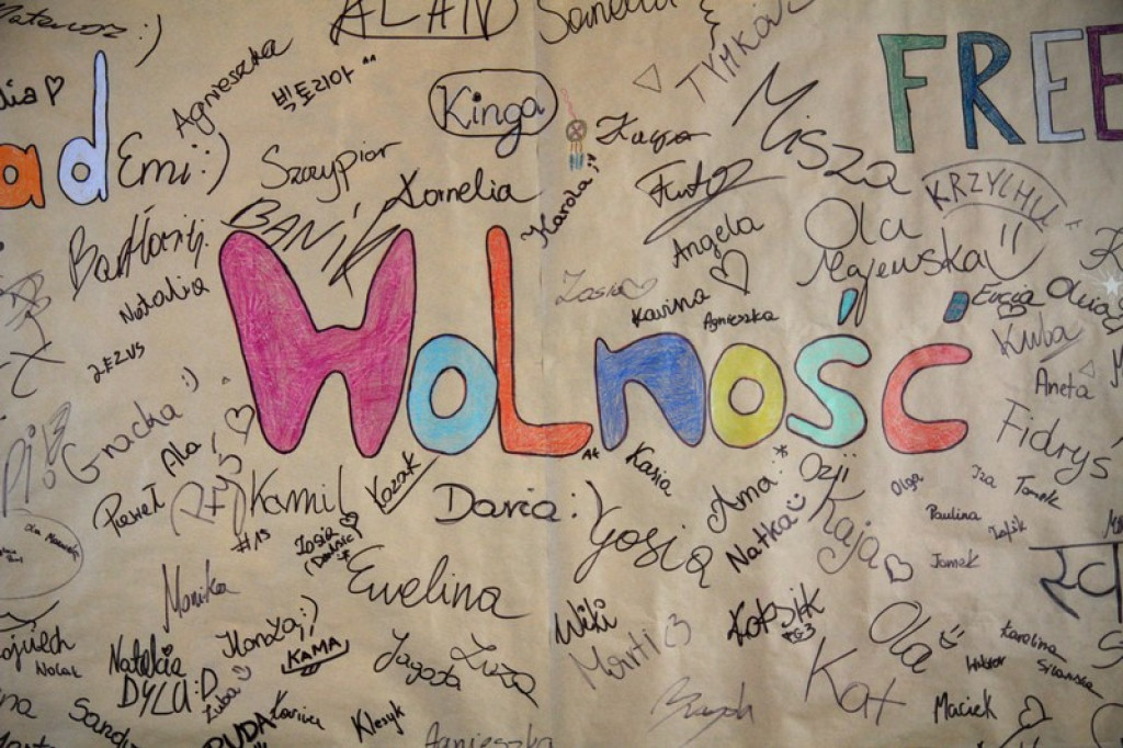 W I LO w Brzegu napisano 1793 listy w ramach akcji Amnesty International