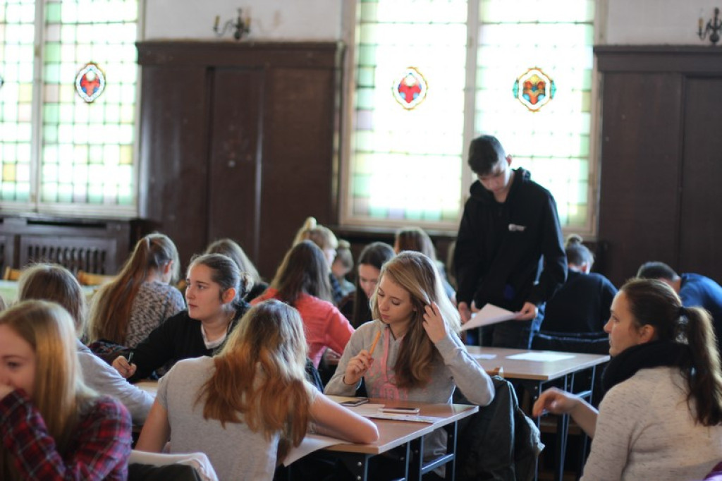 W I LO w Brzegu napisano 1793 listy w ramach akcji Amnesty International