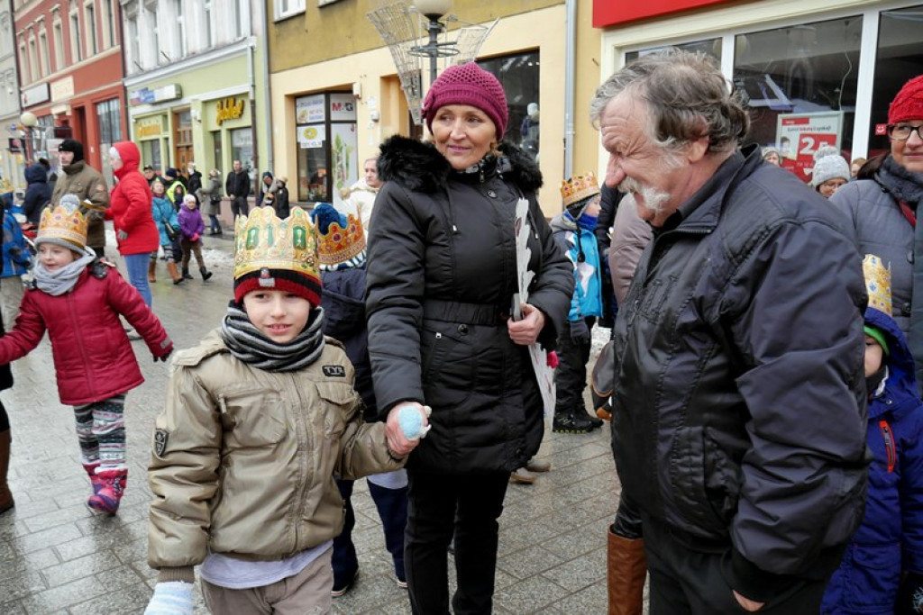 Orszak Trzech Króli przeszedł ulicami Brzegu