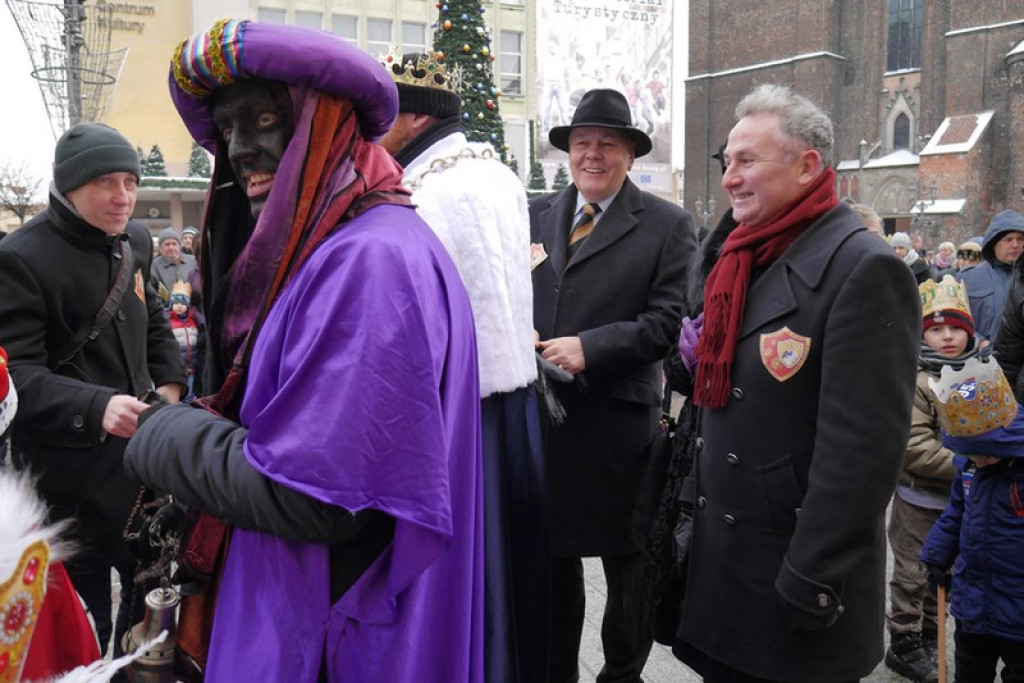 Orszak Trzech Króli przeszedł ulicami Brzegu