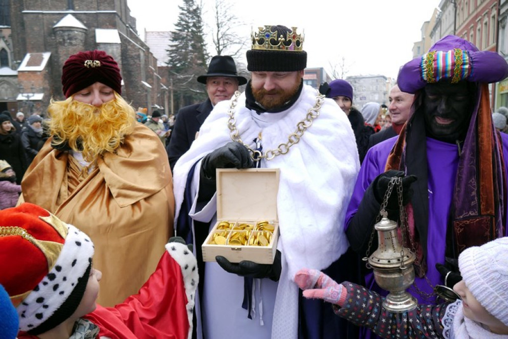 Orszak Trzech Króli przeszedł ulicami Brzegu