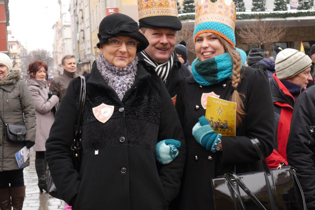 Orszak Trzech Króli przeszedł ulicami Brzegu
