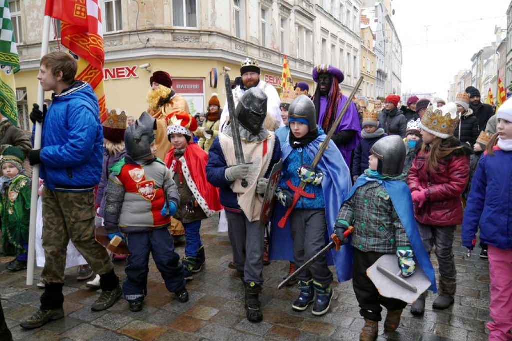 Orszak Trzech Króli przeszedł ulicami Brzegu
