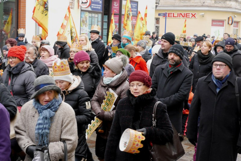 Orszak Trzech Króli przeszedł ulicami Brzegu