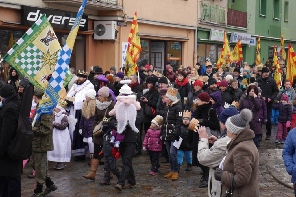 Orszak Trzech Króli przeszedł ulicami Brzegu