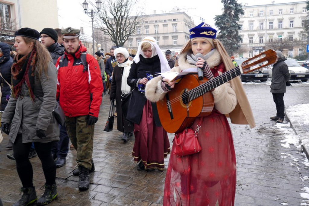 Orszak Trzech Króli przeszedł ulicami Brzegu