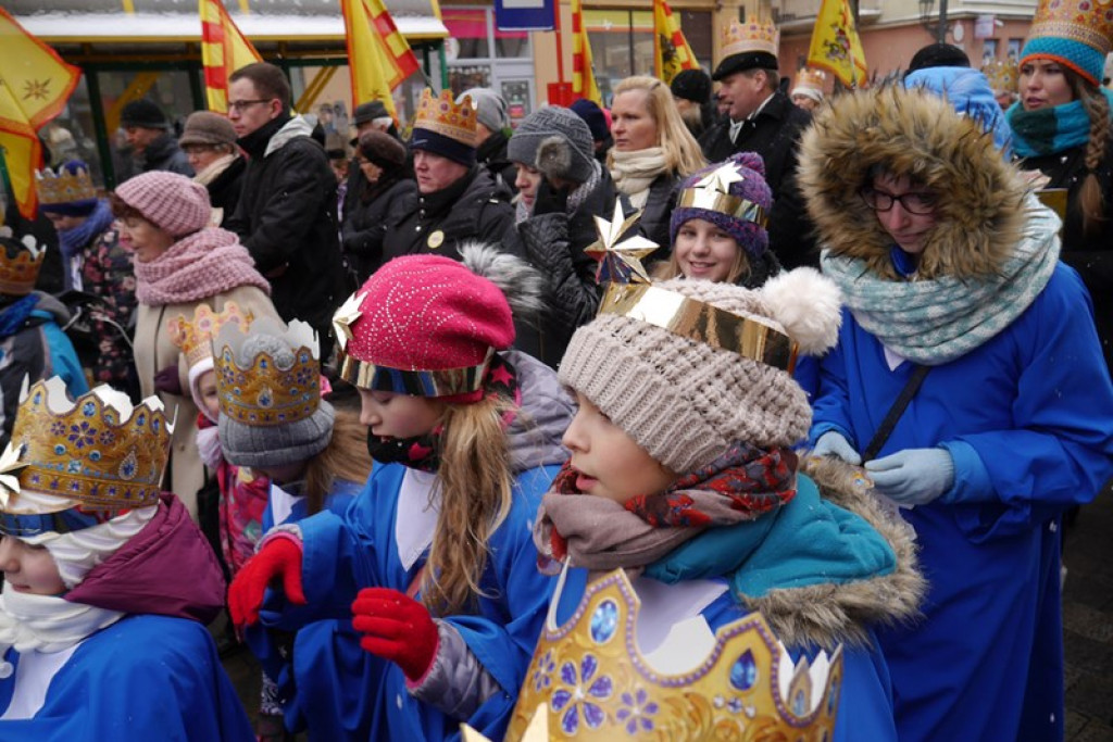 Orszak Trzech Króli przeszedł ulicami Brzegu