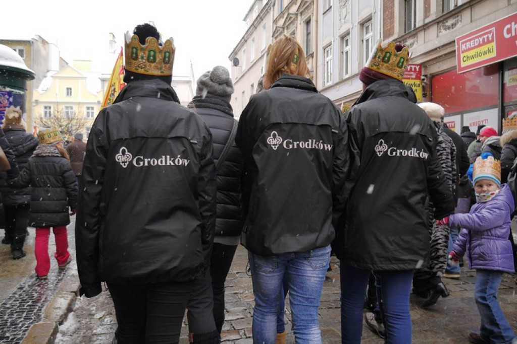 Orszak Trzech Króli przeszedł ulicami Brzegu