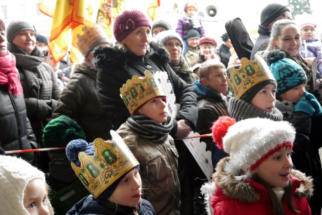 Orszak Trzech Króli przeszedł ulicami Brzegu