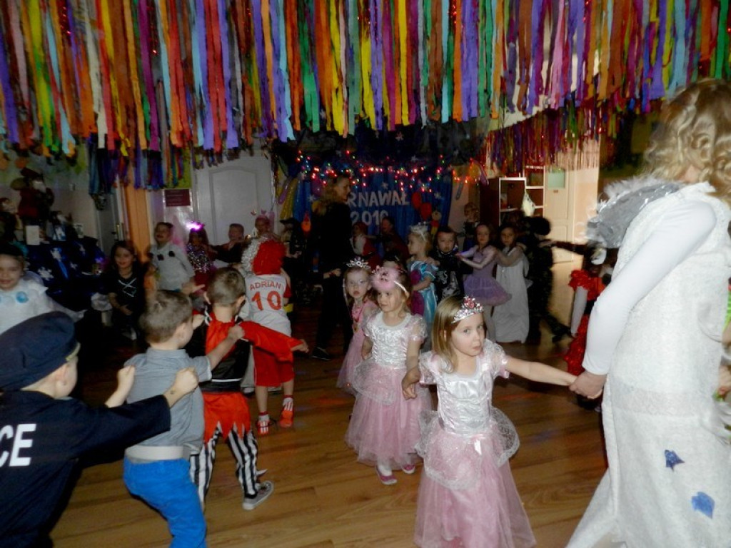 Bal karnawałowy w PP nr 1 w Brzegu