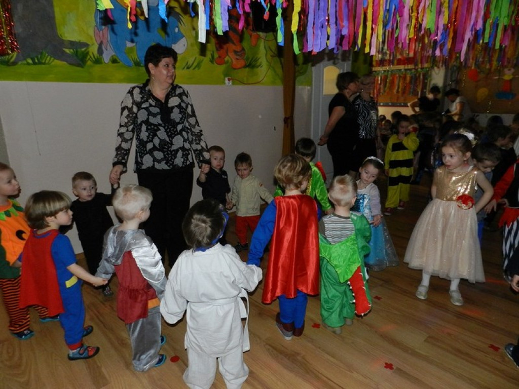 Bal karnawałowy w PP nr 1 w Brzegu