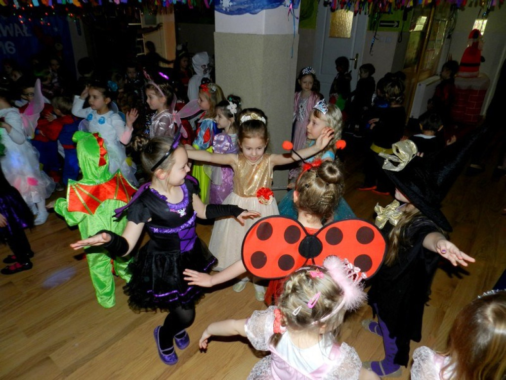 Bal karnawałowy w PP nr 1 w Brzegu
