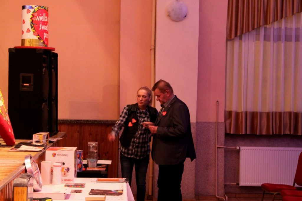 WOŚP 2016: Lewin Brzeski podliczył zebrane pieniądze - RAZEM MIERZYMY WYSOKO!