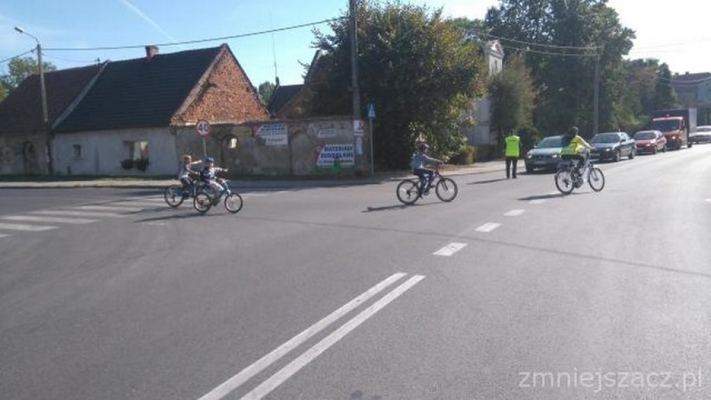 Przykładowe działania Straży Miejskiej w Grodkowie w okresie 01.10.2015 r. - 30.11.2015 r.