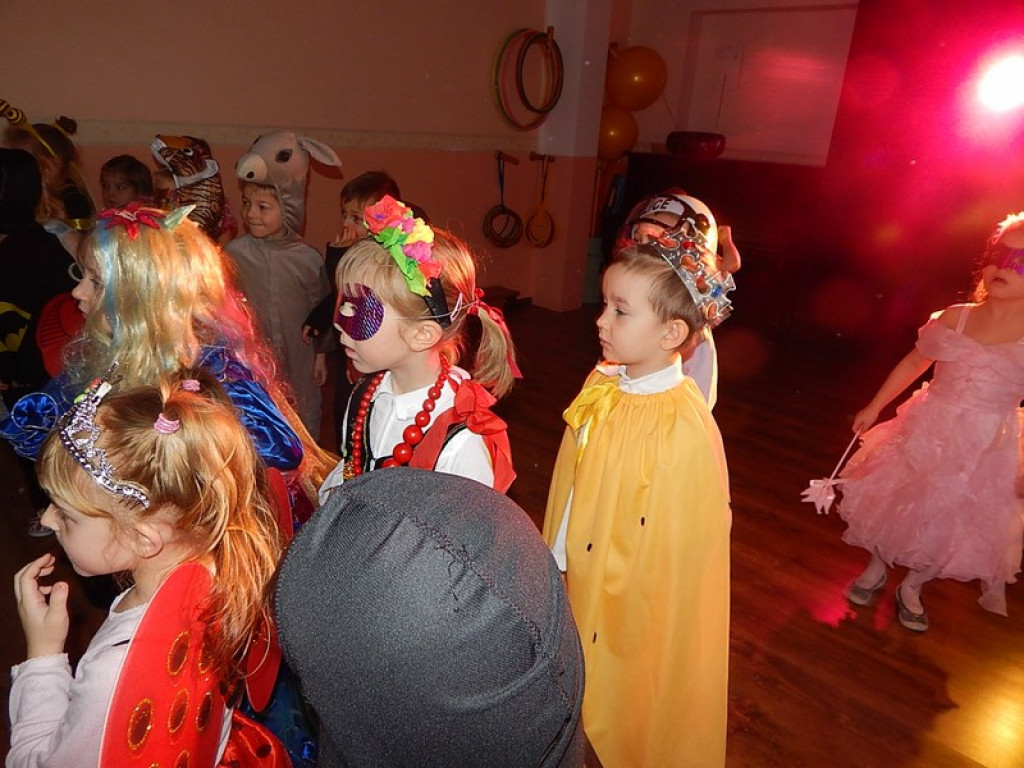 Bal karnawałowy dzieci z PP3 w Brzegu
