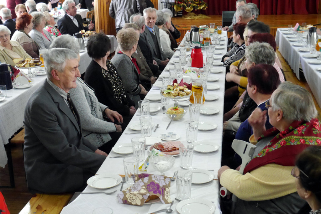 Dzień Seniora w Pogorzeli [galeria zdjęć]