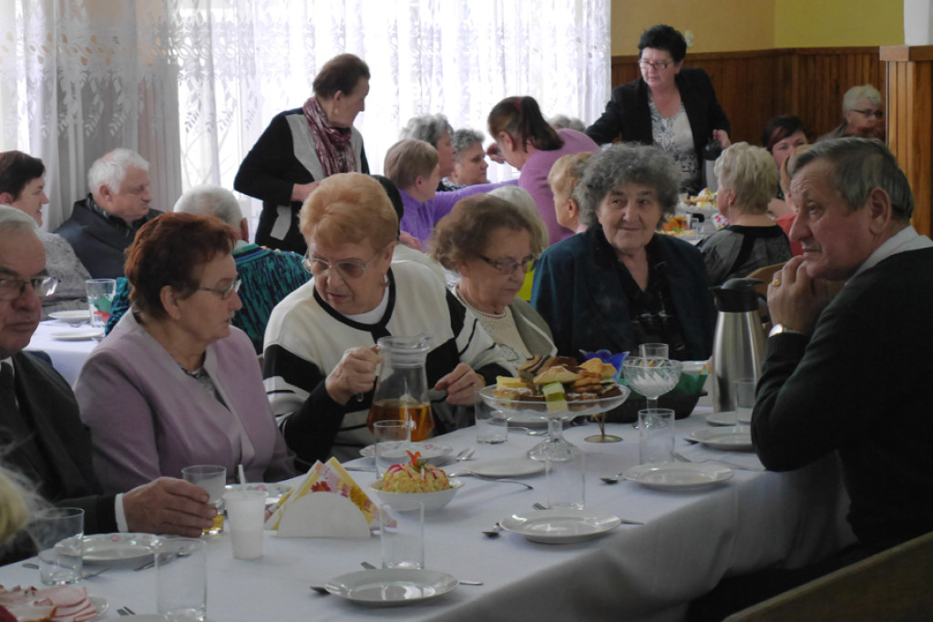 Dzień Seniora w Pogorzeli [galeria zdjęć]