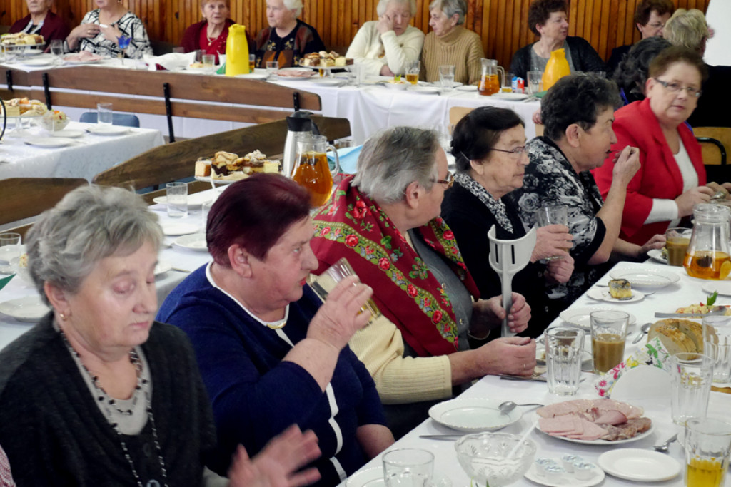 Dzień Seniora w Pogorzeli [galeria zdjęć]