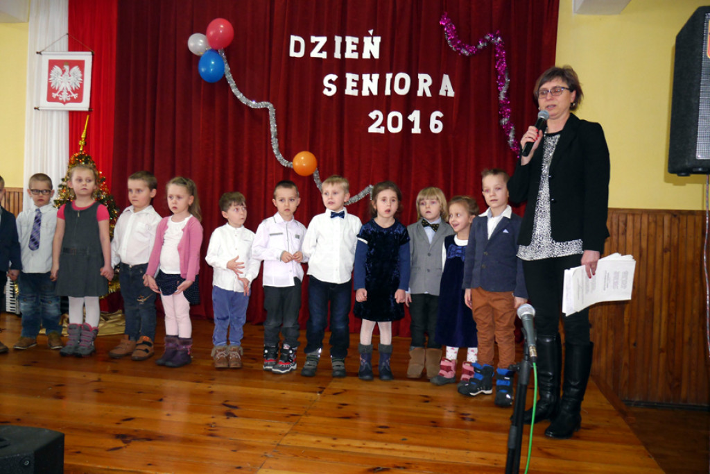 Dzień Seniora w Pogorzeli [galeria zdjęć]