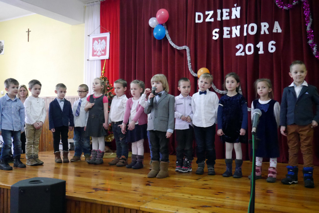 Dzień Seniora w Pogorzeli [galeria zdjęć]