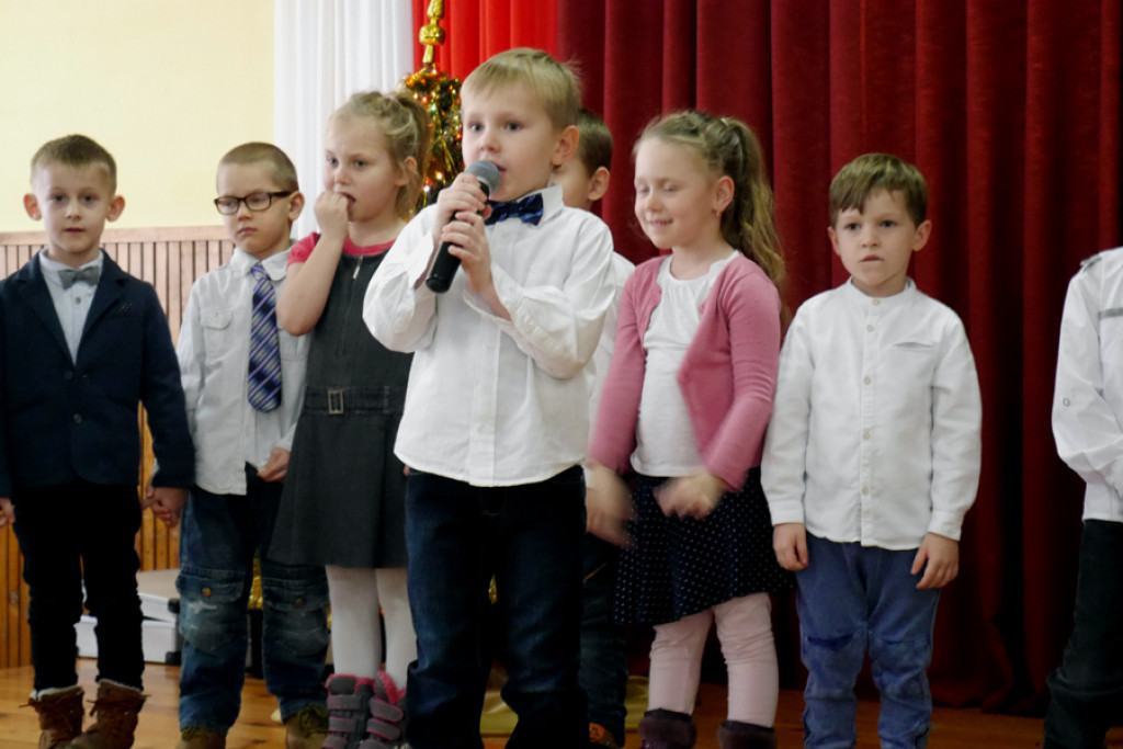 Dzień Seniora w Pogorzeli [galeria zdjęć]