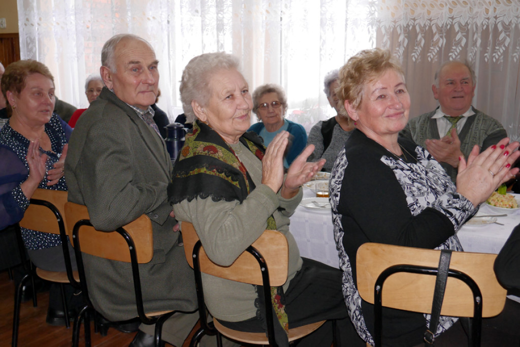 Dzień Seniora w Pogorzeli [galeria zdjęć]