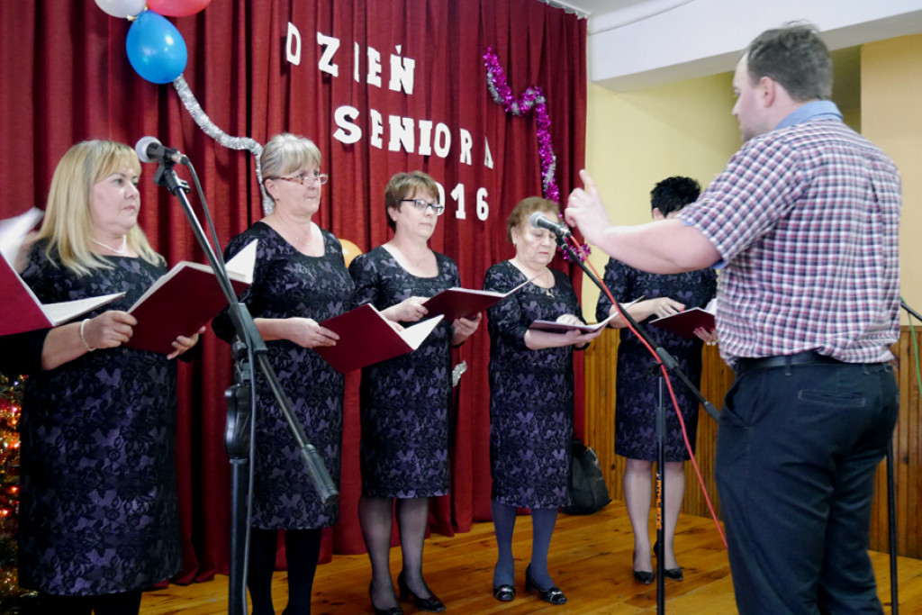 Dzień Seniora w Pogorzeli [galeria zdjęć]