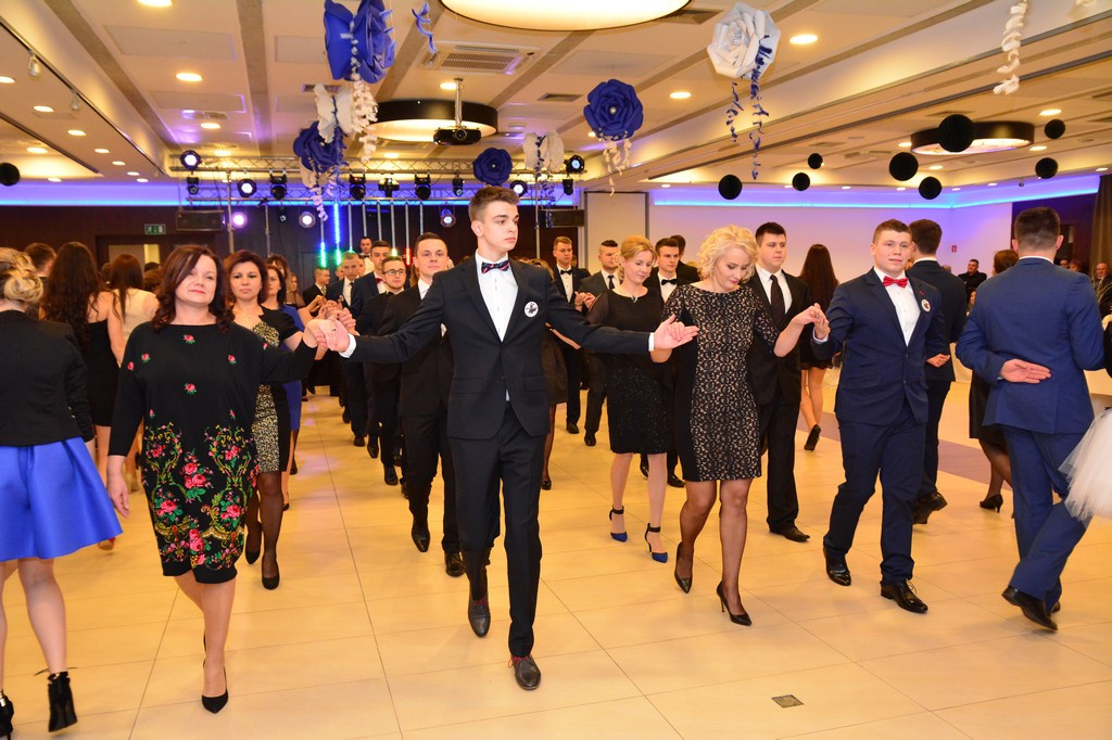 Studniówki 2016: Bal maturalny Zespołu Szkół Ekonomicznych w Brzegu [galerie zdjęć]