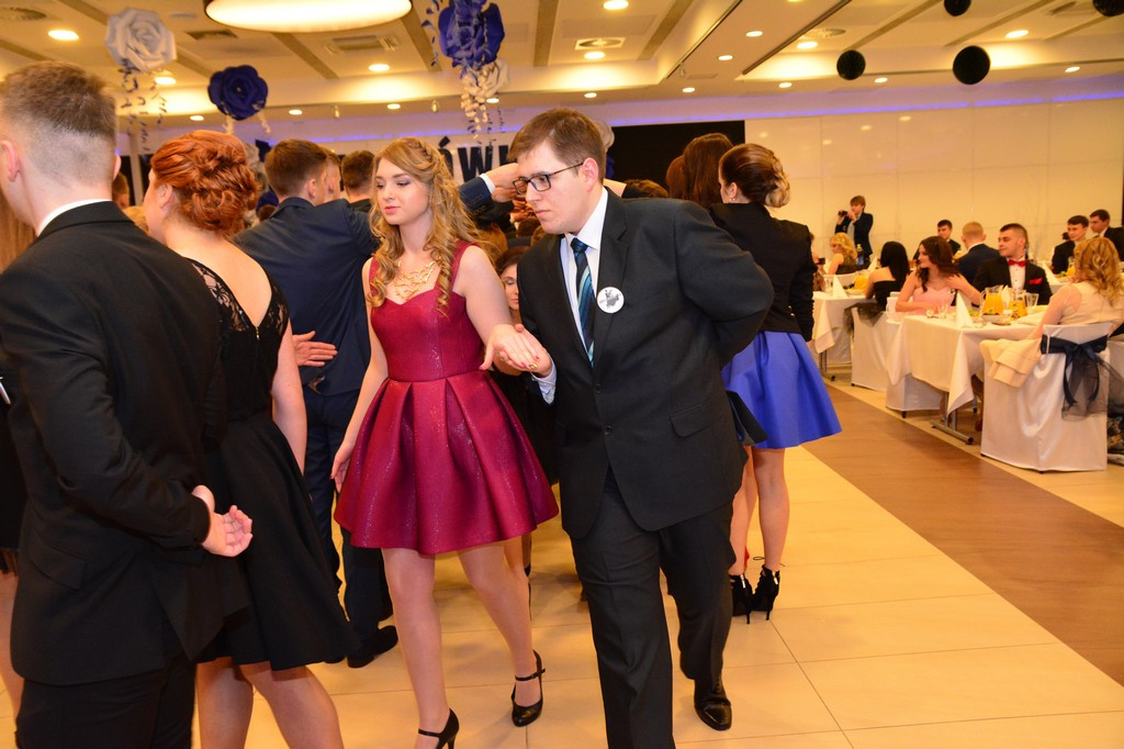 Studniówki 2016: Bal maturalny Zespołu Szkół Ekonomicznych w Brzegu [galerie zdjęć]