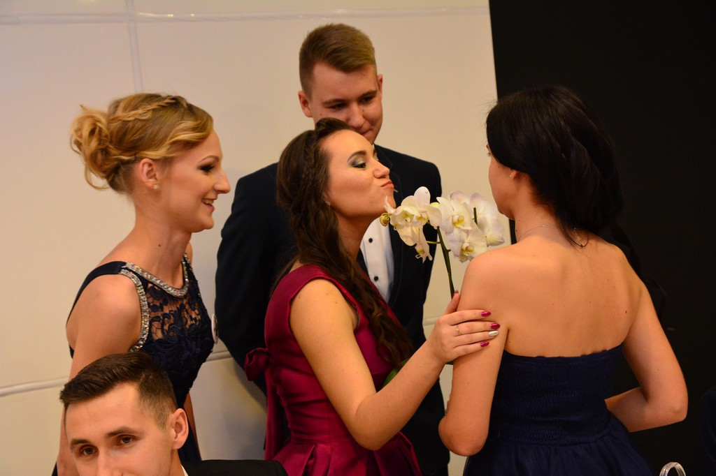 Studniówki 2016: Bal maturalny Zespołu Szkół Ekonomicznych w Brzegu [galerie zdjęć]