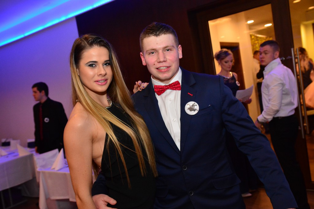 Studniówki 2016: Bal maturalny Zespołu Szkół Ekonomicznych w Brzegu [galerie zdjęć]