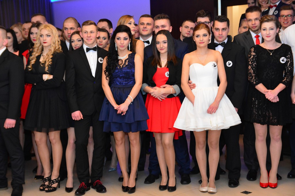 Studniówki 2016: Bal maturalny Zespołu Szkół Ekonomicznych w Brzegu [galerie zdjęć]