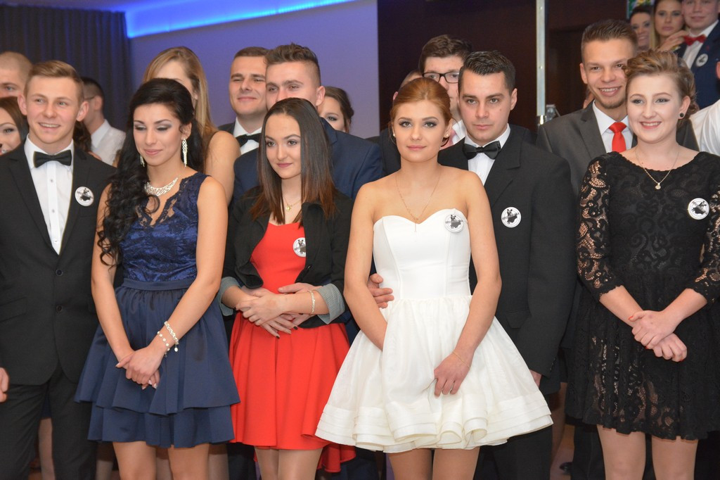 Studniówki 2016: Bal maturalny Zespołu Szkół Ekonomicznych w Brzegu [galerie zdjęć]